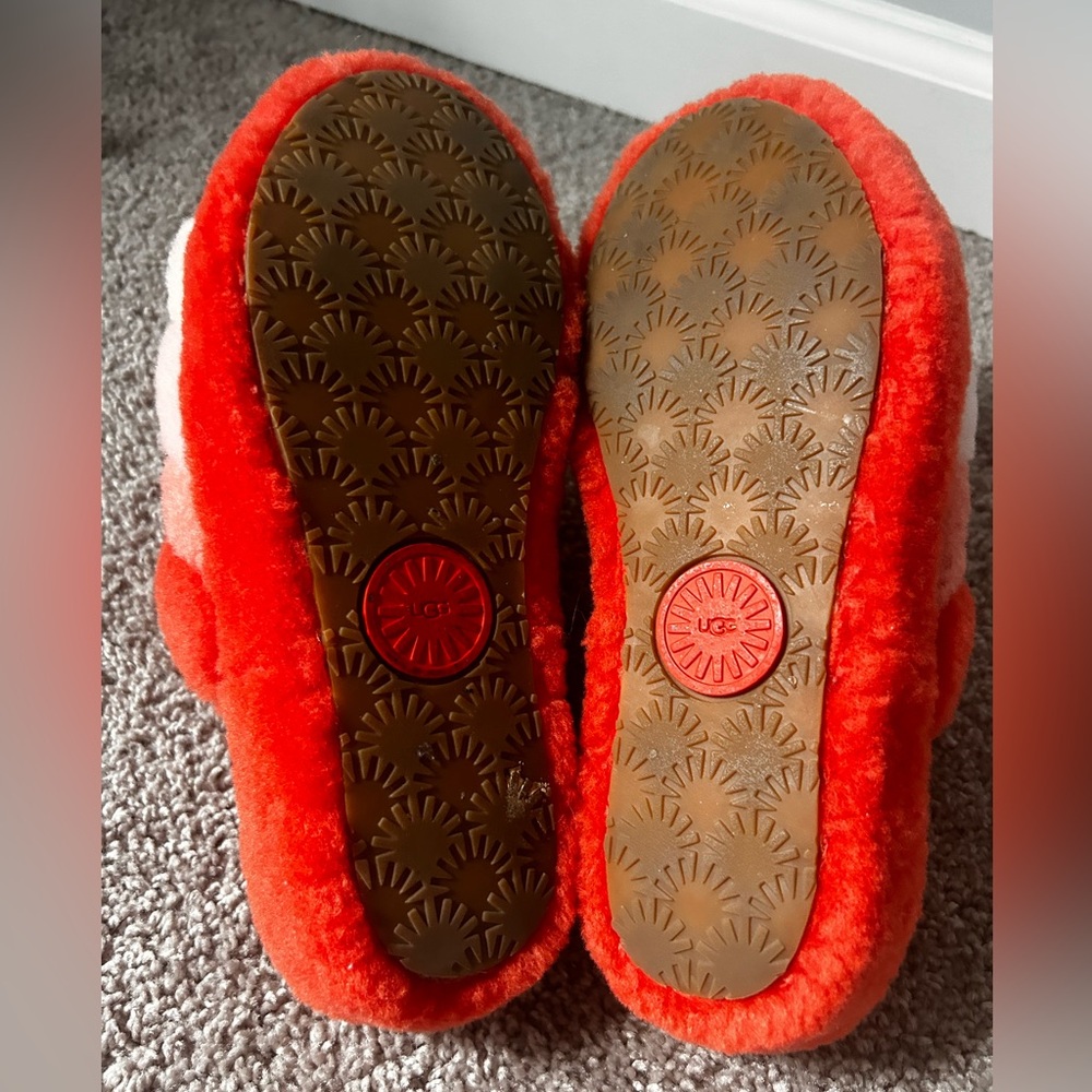 UGG Fluff Yeah Slides Slippers in Lava Flow size W8 - Picture 8 of 10